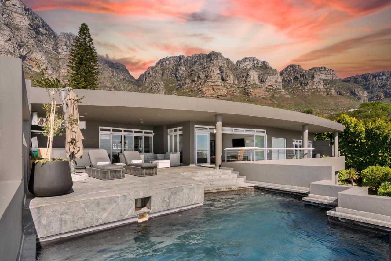 Villa Ravensteyn - Camps Bay Luxury Villa Кейптаун Екстериор снимка