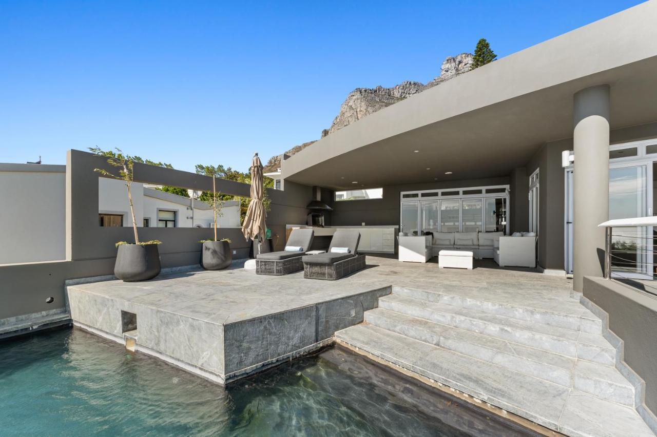 Villa Ravensteyn - Camps Bay Luxury Villa Кейптаун Екстериор снимка